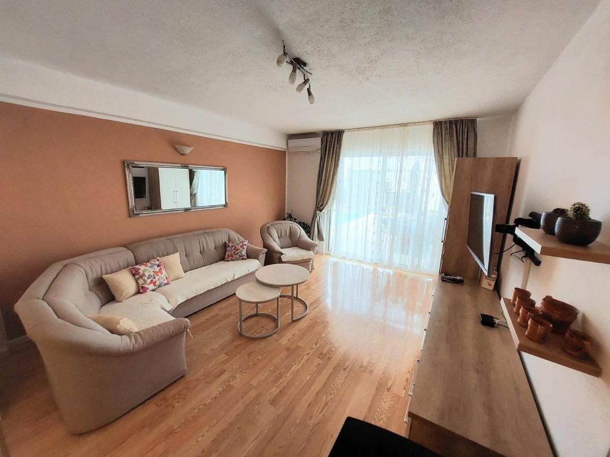 Apartment With Private Pool "Patricia" 马卡尔斯卡 外观 照片