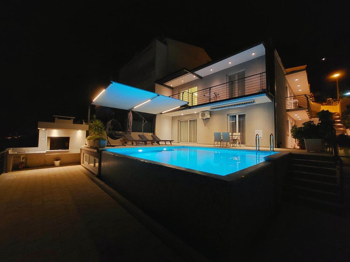 Apartment With Private Pool "Patricia" 马卡尔斯卡 外观 照片