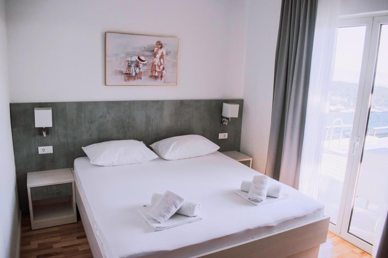 Apartment With Private Pool "Patricia" 马卡尔斯卡 外观 照片